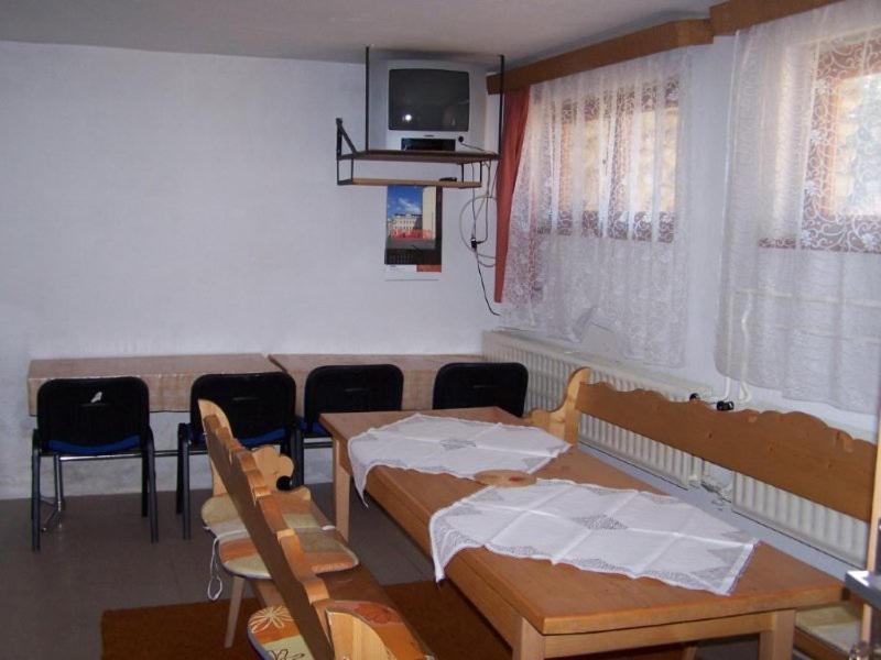 Robotnicka Ubytovna Bodice 104 Liptovský Mikuláš Dış mekan fotoğraf